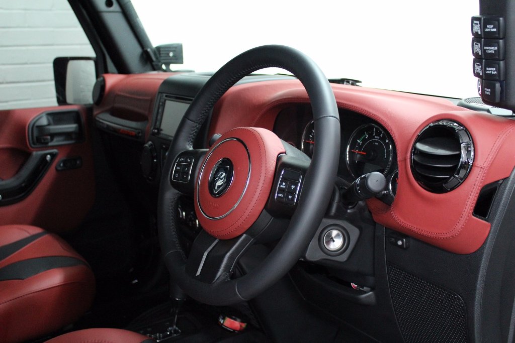 2018(68) DERANGED™ Jeep Wrangler 3.6 V6 4dr ULTIMATE EDITION full