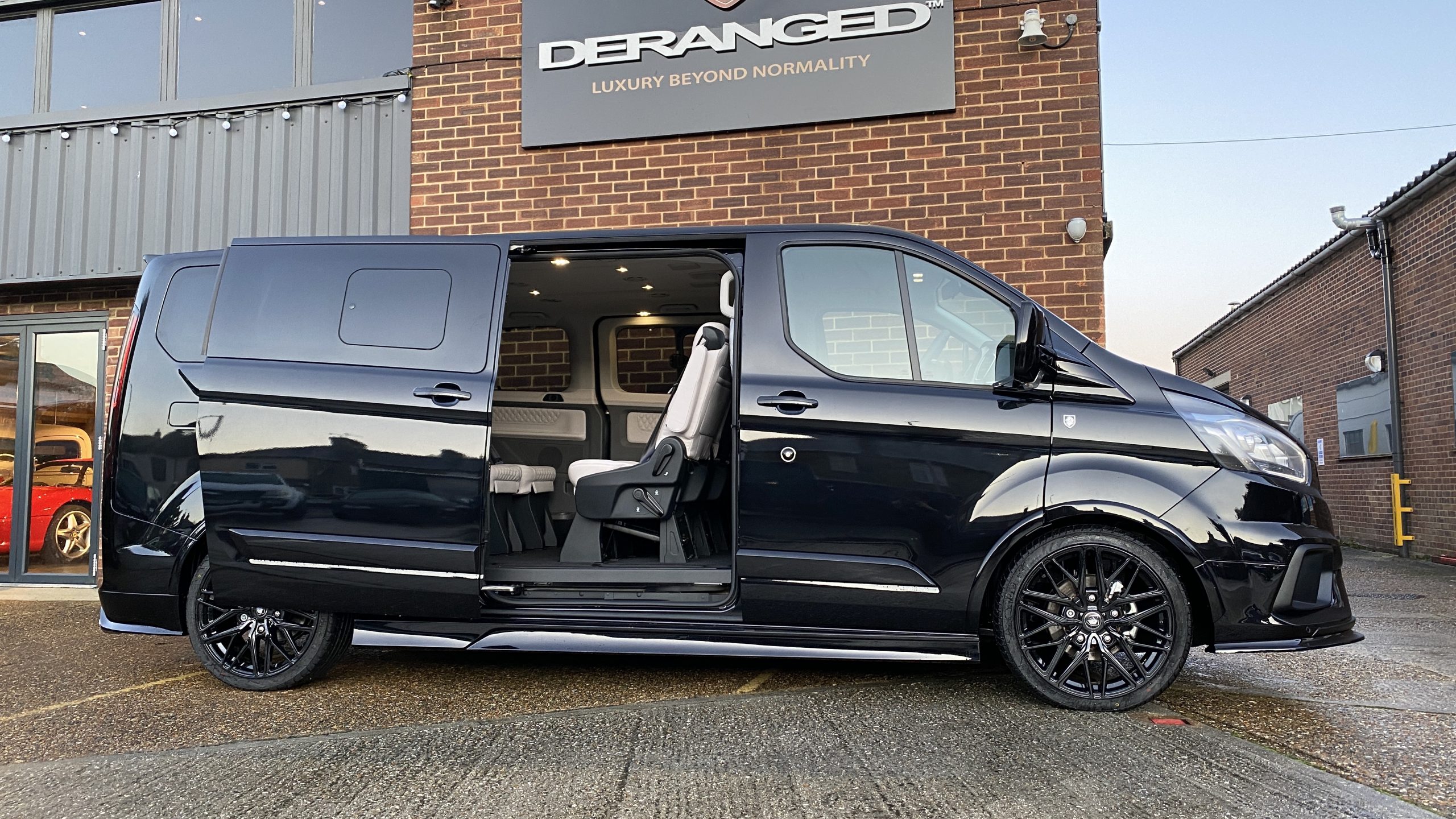 ford transit custom 8 seater for sale