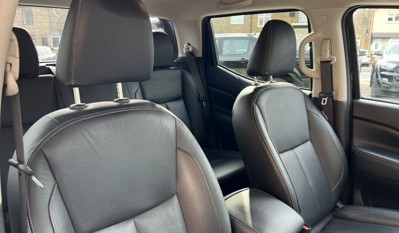 2018(18) Deranged™ Navara 2.3 dCi Tekna Auto Blackout Edition full