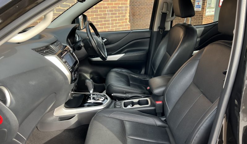 2018(18) Deranged™ Navara 2.3 dCi Tekna Auto Blackout Edition full