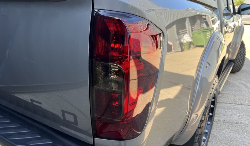 2018(68) Deranged™ Navara 2.3 dCi N-Guard Auto Blackout Edition full