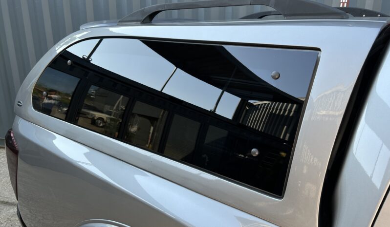 2018(68) Deranged™ Navara 2.3 dCi N-Guard Auto Blackout Edition full