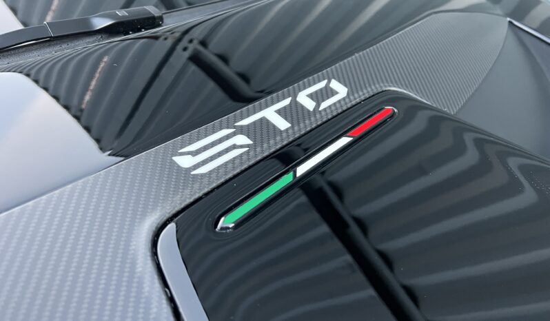 2022(72) Lamborghini Huracan 5.2 V10 LP 640-2 STO full