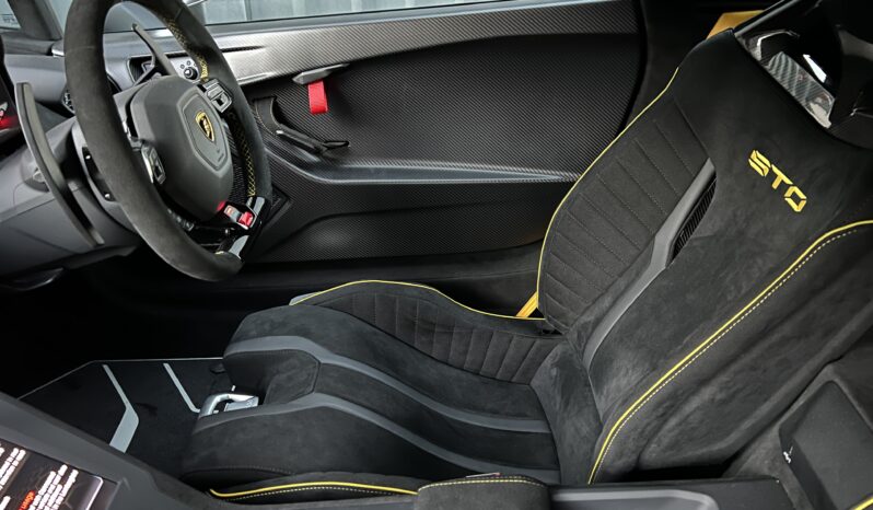 2022(72) Lamborghini Huracan 5.2 V10 LP 640-2 STO full