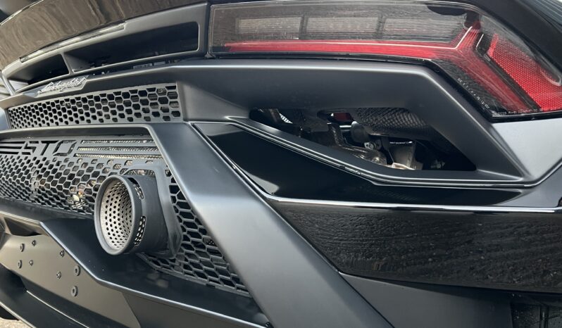 2022(72) Lamborghini Huracan 5.2 V10 LP 640-2 STO full